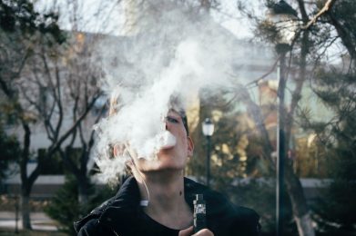 vaping and adhd, young people with adhd